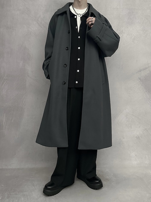 「SERACE（セラス）の【SERACE】2way over melton soutien collar coat / 2wayオーバーメルトンステンカラーコート（ステンカラーコート）」を使った、cobaさん（メンズ・173cm）の冬コーディネート