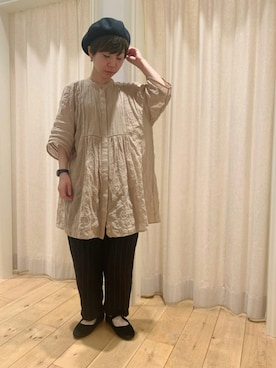 「ストライプパンツ」｜「アイテム（ハンチング/ベレー帽）」を使った、や。さん（レディース・156cm）の夏コーディネート