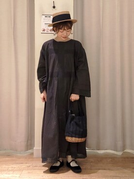 「カンカン帽」｜「アイテム（ジャンパースカート）」を使った、はじさん（レディース・155cm）の春コーディネート