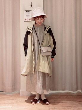 「Samansa Mos2（サマンサ モスモス）のセパレートサンダル（サンダル）」を使った、はじさん（レディース・155cm）の春コーディネート