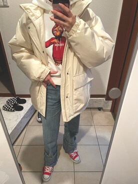 「アイテム（ナイロンジャケット、ホワイト系）」を使った、Y☺︎さん（レディース・166cm）の冬コーディネート