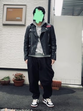 「アイテム（ライダースジャケット）」を使った、こーと・かばーんさん（メンズ・173cm）の冬コーディネート