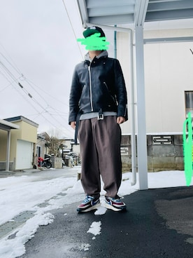 「アイテム（パーカー）」を使った、こーと・かばーんさん（メンズ・173cm）の冬コーディネート