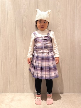 「SHOO・LA・RUE（シューラルー）の【110-140cm】チェックプリーツスカート（スカート、パープル系）」を使った、愛さん（レディース・165cm）の秋コーディネート