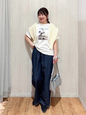 「Cutie Blonde（キューティーブロンド）のアイテム（デニムパンツ）」を使った、愛さん（レディース・165cm）の春コーディネート