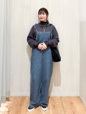 「アイテム（オールインワン・サロペット）」を使った、Maaaaachanさん（レディース・165cm）の秋コーディネート