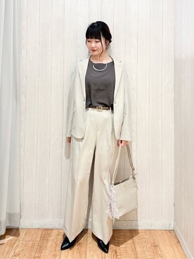 「SHOO・LA・RUE（シューラルー）のアイテム（テーラードジャケット）」を使った、愛さん（レディース・165cm）の春コーディネート