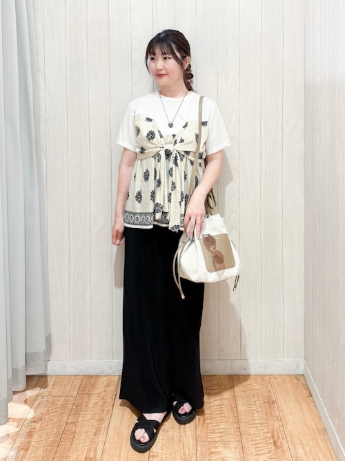 ヘルノ　スカーフディテールTシャツ 41ggLXI0bqL._UY1000_.jpg