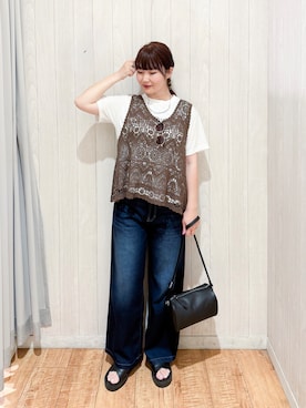 「SHOO・LA・RUE（シューラルー）の【ひんやり】夏でも快適 ライトオンスデニムワイドパンツ（その他パンツ、ブルー系）」を使った、愛さん（レディース・165cm）の夏コーディネート
