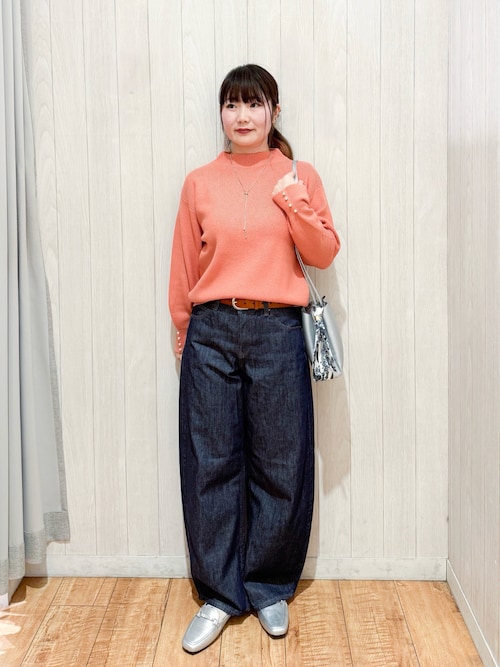 【洗える／毛玉になりにくい】お袖パールで上品な ハイネックニット