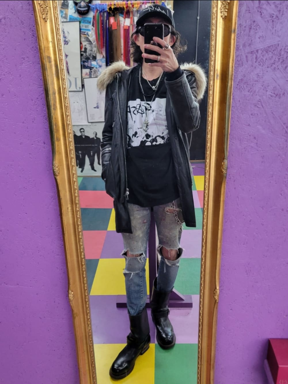 BACK BONE THE BASISのアイテムを使った人気ファッション