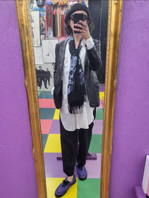 RUDE GALLERYのテーラードジャケットを使った人気ファッション