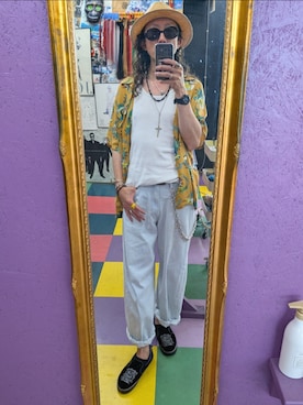 「RUDE GALLERY（ルードギャラリー）のアイテム（シャツ/ブラウス、イエロー系）」を使った、みーやさん（メンズ・181cm）の秋コーディネート