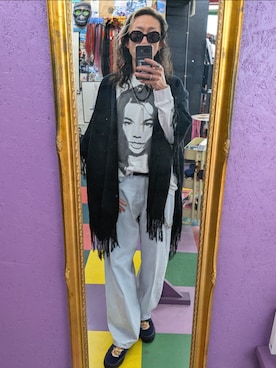 「アイテム（ポンチョ）」を使った、みーやさん（メンズ・181cm）の春コーディネート