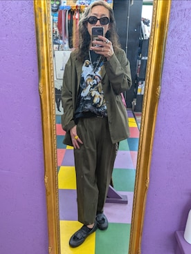 「DREAM TEAMのアイテム（Tシャツ/カットソー、ブラック系）」を使った、みーやさん（メンズ・181cm）の春コーディネート