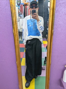 「adidas（アディダス）のアイテム（その他パンツ、ブラック系）」を使った、みーやさん（メンズ・181cm）の秋コーディネート