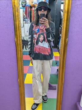 「Bjorkのアイテム（Tシャツ/カットソー、ブラック系）」を使った、みーやさん（メンズ・181cm）の春コーディネート