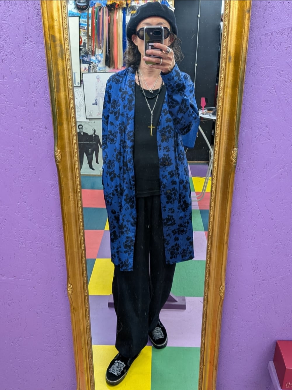 「RUDE GALLERYのアイテム（その他アウター、ブルー系）」を使った、みーやさん（メンズ・181cm）の春コーディネートの1枚目の写真