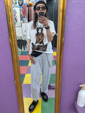 「Bjorkのアイテム（Tシャツ/カットソー、ホワイト系）」を使った、みーやさん（メンズ・181cm）の秋コーディネート
