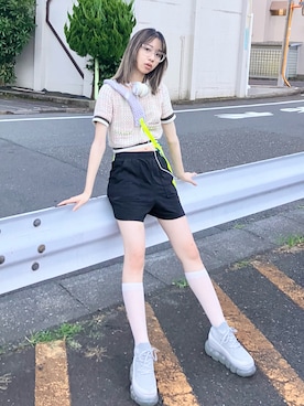 「カラー×コーデ」｜「アイテム（ボディバッグ/ウエストポーチ）」を使った、夏目みさきさん（レディース・166cm）の夏コーディネート