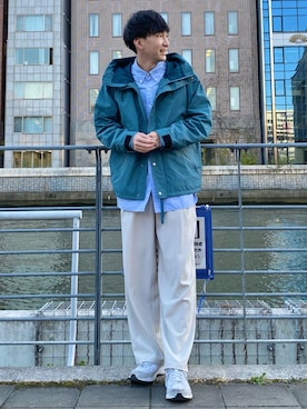「URBAN RESEARCH Sonny Label（アーバンリサーチサニーレーベル）のアイテム（マウンテンパーカー）」を使った、 ごりゅーさん（メンズ・177cm）の冬コーディネート