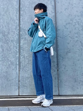 「URBAN RESEARCH Sonny Label（アーバンリサーチサニーレーベル）のアイテム（マウンテンパーカー）」を使った、 ごりゅーさん（メンズ・177cm）の冬コーディネート