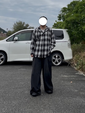 「アイテム（ウォレットチェーン）」を使った、む〜さん（メンズ・178cm）の冬コーディネート