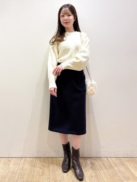「index（インデックス）のモックネックボクシーラメニット【洗濯機OK】《7col》（ニット/セーター、ホワイト系）」を使った、ayaさん（レディース）の冬コーディネート