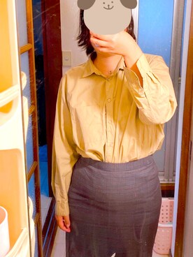 「studio CLIP（スタディオクリップ）のアイテム（シャツ/ブラウス、ベージュ系）」を使った、ぴよさん（レディース・164cm）の秋コーディネート