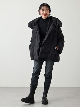 「OUVRAGE CLASSE（ウヴラージュクラス）のボトルネックリブニットトップス（ニット/セーター、ブラック系）」を使った、ヤコさん（レディース・163cm）の冬コーディネート