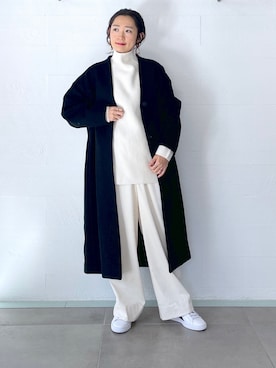 「白ニット」｜「アイテム（ノーカラーコート）」を使った、ヤコさん（レディース・163cm）の冬コーディネート