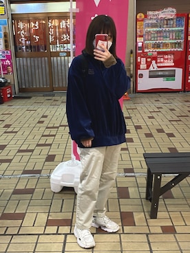 「WHO'S WHO gallery（フーズフーギャラリー）のアイテム（スウェット）」を使った、SHILFERさん（レディース・155cm）の秋コーディネート