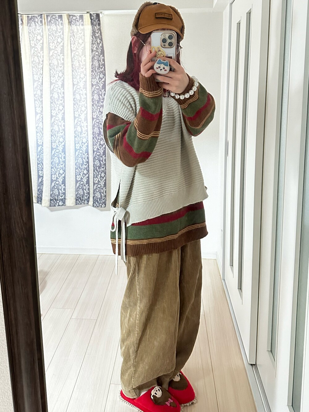 「ゆるコーデ、春のおしゃ見えテクニック」｜「w closetのアイテム（ベスト、ベージュ系）」を使った、ぽんさん（レディース・157cm）の春コーディネートの1枚目の写真