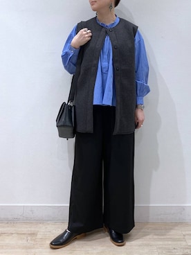 「アイテム（スリッポン）」を使った、うだかなさん（レディース・163cm・30代）の秋コーディネート