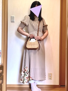 「アイテム（カチューシャ、ゴールド系）」を使った、なおなおさん（レディース・158cm）の夏コーディネート