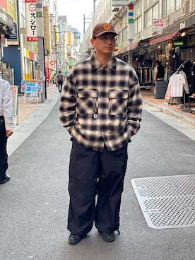 「MANASTASH（マナスタッシュ）のアイテム（カーゴパンツ）」を使った、わくたさん（メンズ・177cm）の秋コーディネート