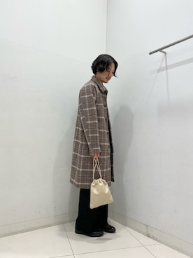 「SENSE OF PLACE by URBAN RESEARCH（センスオブプレイスバイアーバンリサーチ）のアイテム（ステンカラーコート）」を使った、tさん（メンズ・173cm）の秋コーディネート
