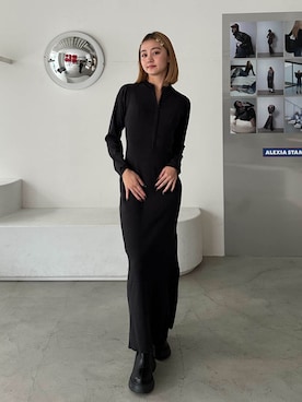 ALEXIA STAMさん（レディース・156cm）の秋コーディネート