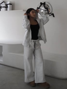 ALEXIA STAMさんのコーディネート