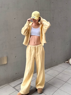 ALEXIA STAMさん（レディース・156cm）の春コーディネート