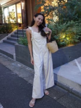 「アイテム（オールインワン・サロペット、ホワイト系）」を使った、ALEXIA STAMさん（レディース・163cm）の夏コーディネート