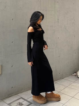 ALEXIA STAMさんのコーディネート