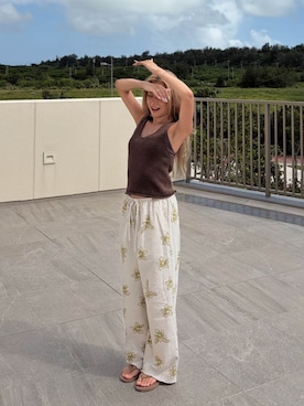 「ALEXIA STAM（アリシアスタン）のV Neck Summer Knit Top/Vネックサマーニット（ニット/セーター、ブラウン系）」を使った、ALEXIA STAMさん（レディース・159cm）の夏コーディネート