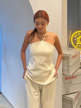 ALEXIA STAMさん（レディース・164cm）の秋コーディネート