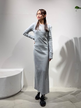 ALEXIA STAMさん（レディース・163cm）の冬コーディネート