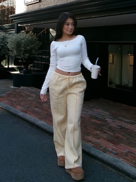 ALEXIA STAMさん（レディース・157cm）の冬コーディネート