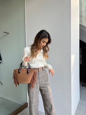 ALEXIA STAMさん（レディース・154cm）の冬コーディネート