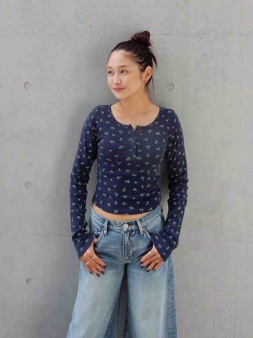 Henley Neck Floral Long Sleeve Tee /フラワーヘンリーネックTシャツ
