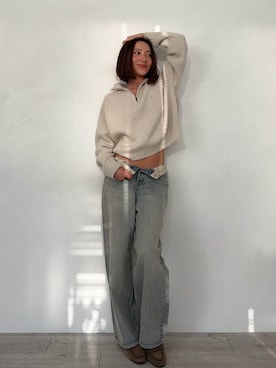 ALEXIA STAMさんのコーディネート