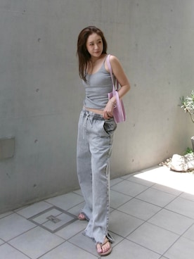 「ALEXIA STAM（アリシアスタン）のEasy Denim Pants /カットオフイージーデニムパンツ（デニムパンツ、グレー系）」を使った、ALEXIA STAMさん（レディース・160cm）の夏コーディネート